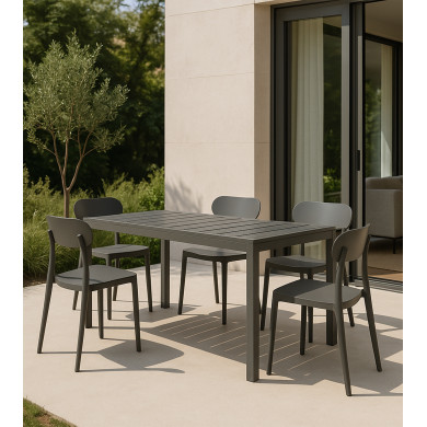 Silla Fiore – Ligera y resistente para uso exterior o interior