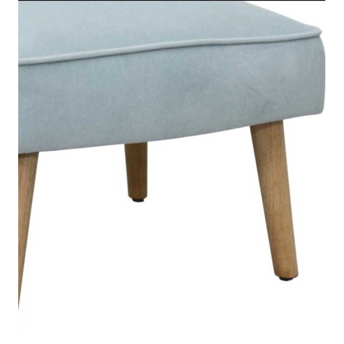 Butaca terciopelo Mary, con patas de madera